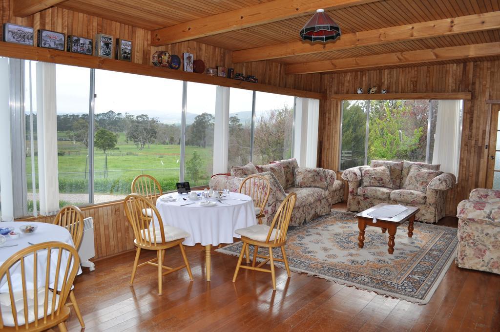 Roslyn House Bed & Breakfast Bushy Park Екстериор снимка